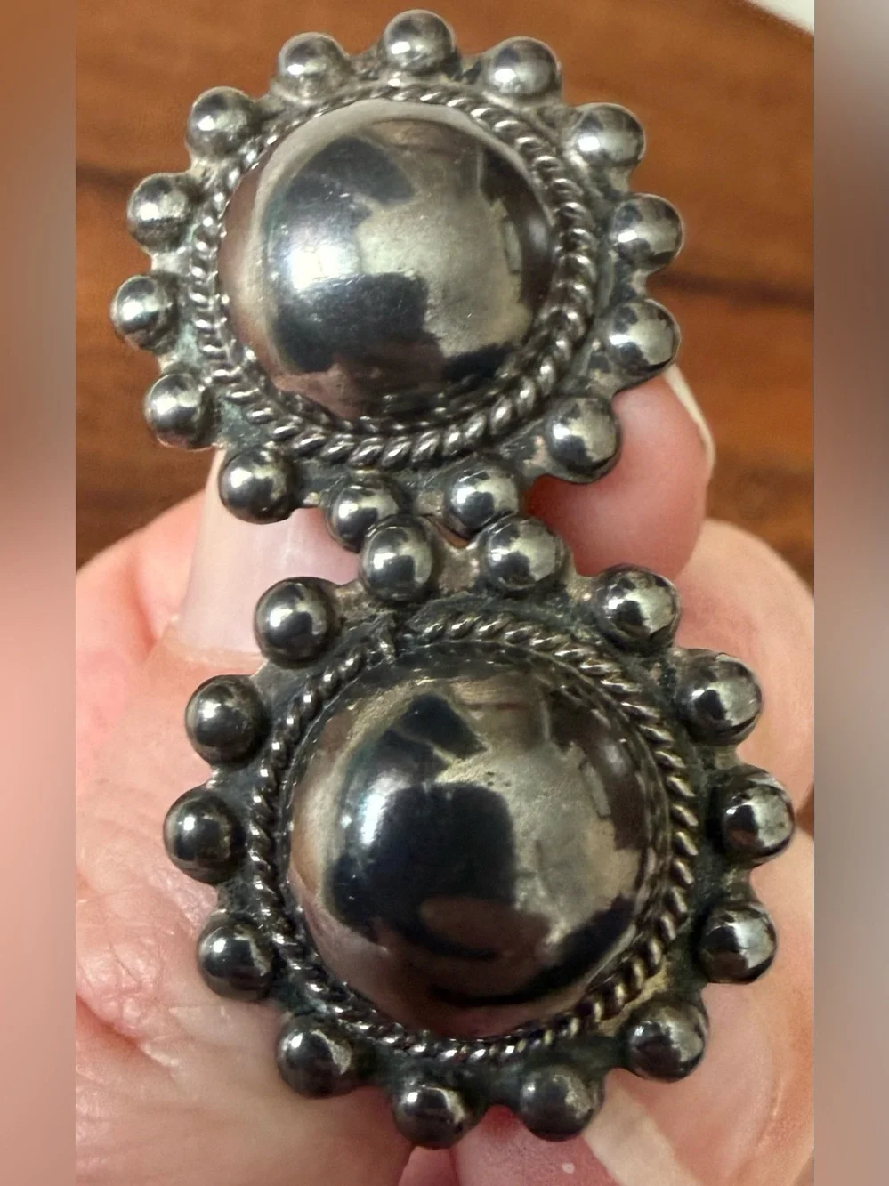 Vintage Sterling Sunburst Dome Screw On Earrings 9g